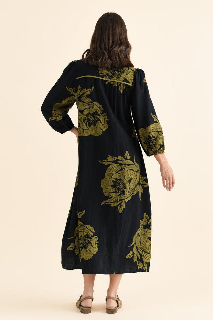 Georgia Navy Flower Tie Dress,brunette model,Back of Outfit,alt text|model:MJ