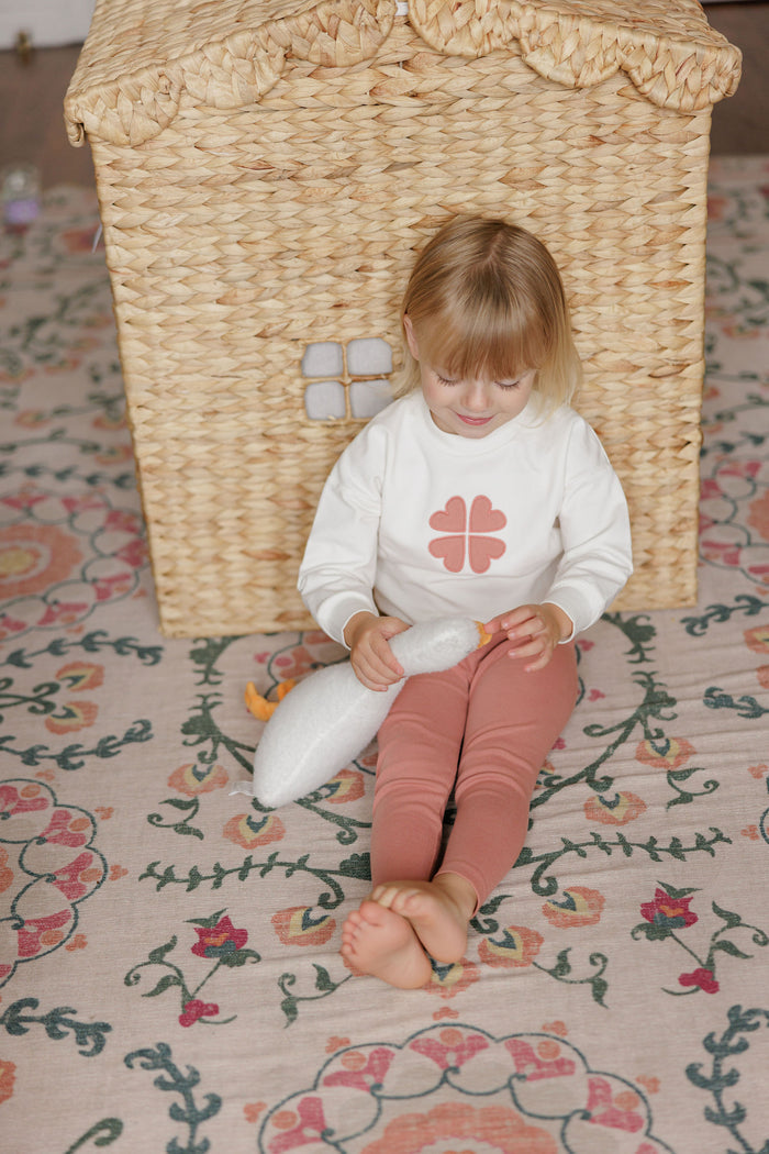 Girls 2 Piece Set – Ivory Pink – Embroidered Clover