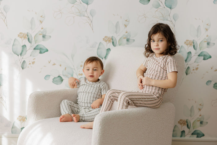 Girls Pajamas – Ivory Pink – Linear Leaf