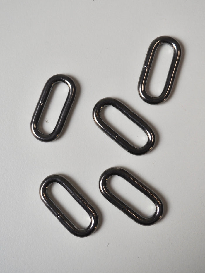 Gunmetal Oval Chunky Ring 25mm
