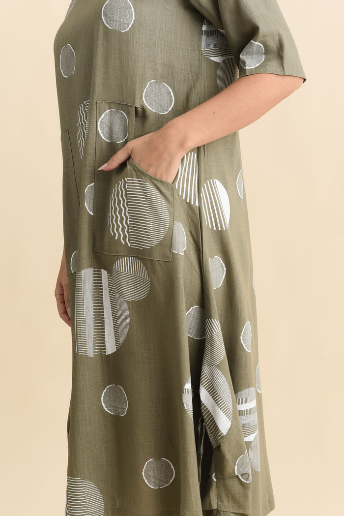 Hailee Olive Spot Linen Cotton Dress,Brunette model,alt text|model:MJ