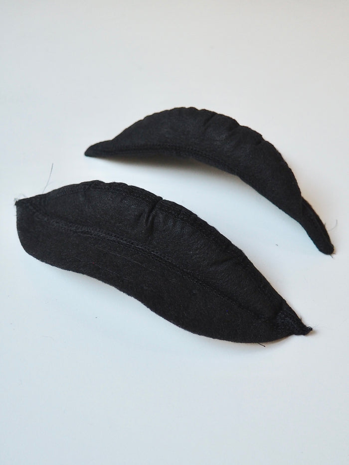 High Arched Black Shoulder Pads