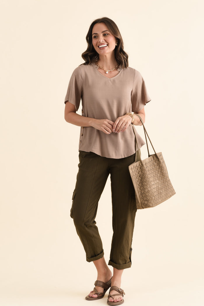Hina Mocha Frill Collar Top,brunette model,Full Outfit,alt text|model:MJ