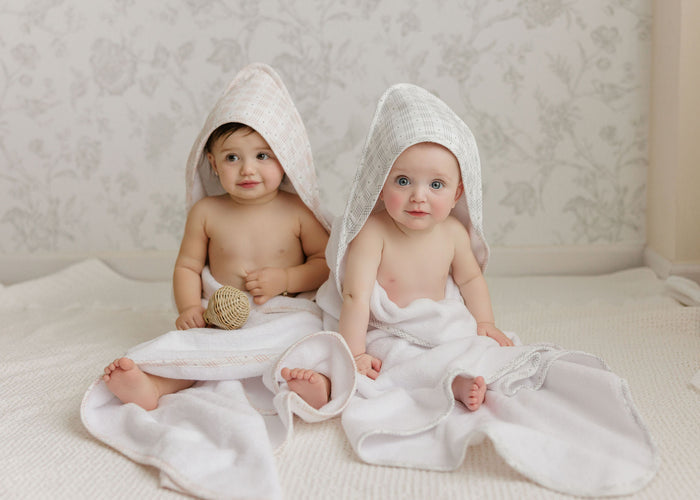 Hooded Towel & Pocket Wash Cloth – Pink - Floral Plaid Collection