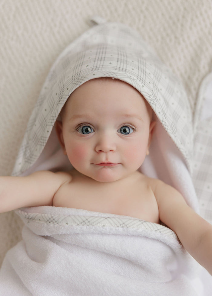 Hooded Towel with Pocket Wash Cloth – Blue - Floral Plaid Collection