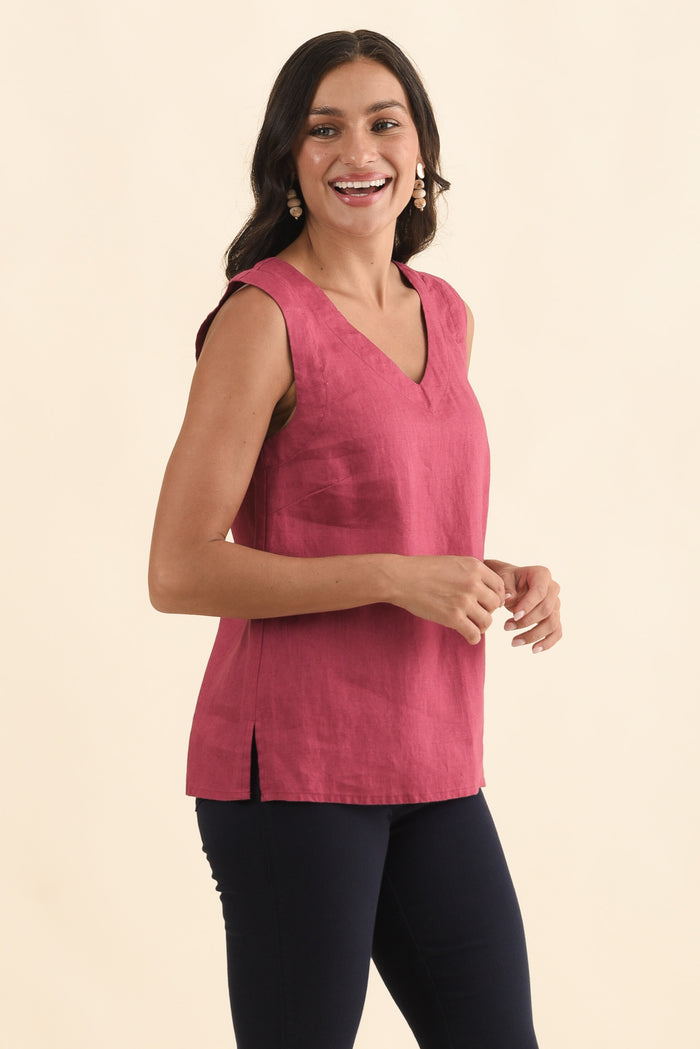 Inez Pink Linen Tank,Brunette model,alt text|model:Brontie