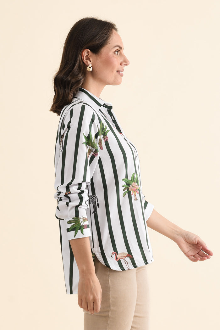 Isa White Safari Cotton Shirt,brunette model,Side of Outfit,alt text|model:MJ