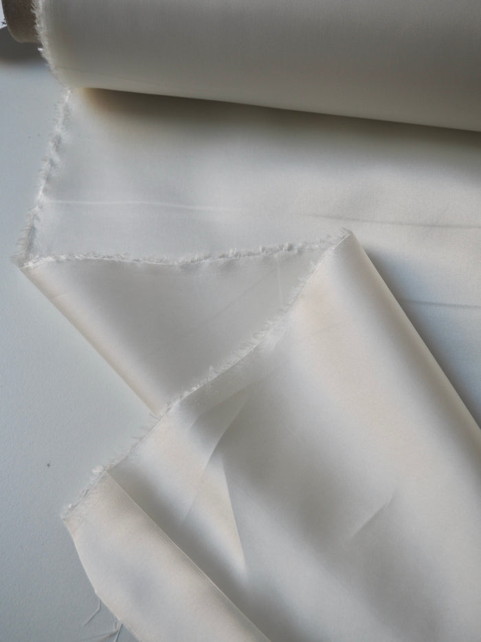 Ivory Viscose/Acetate Satin Lining