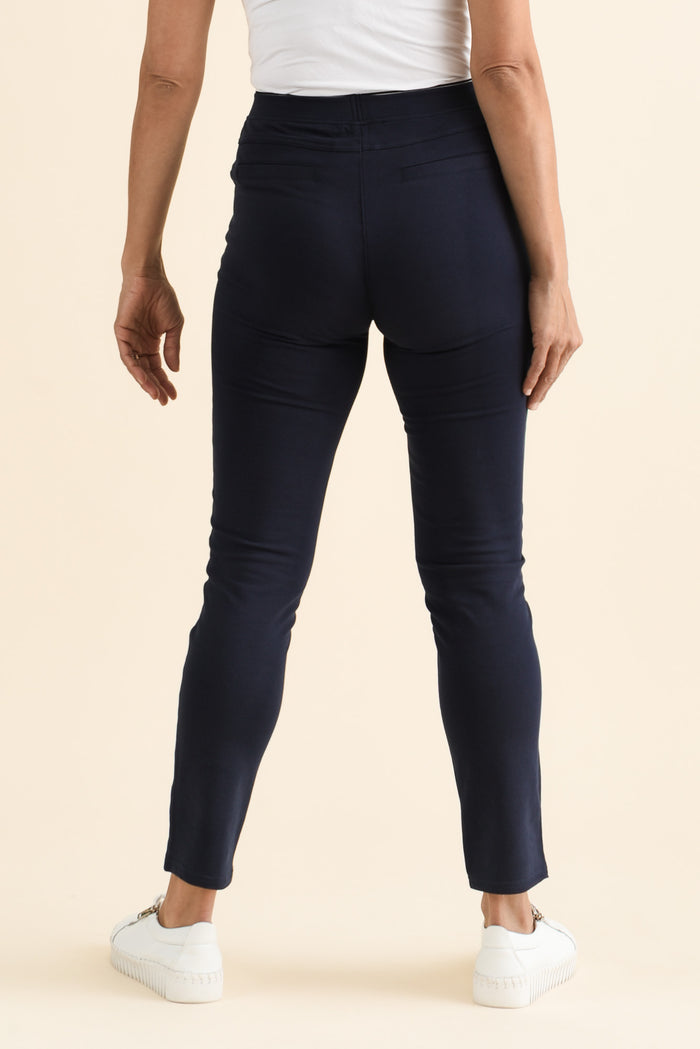 Jove Navy Cotton Stretch Pants,brunette model,Back of Outfit,alt text|model:Cara
