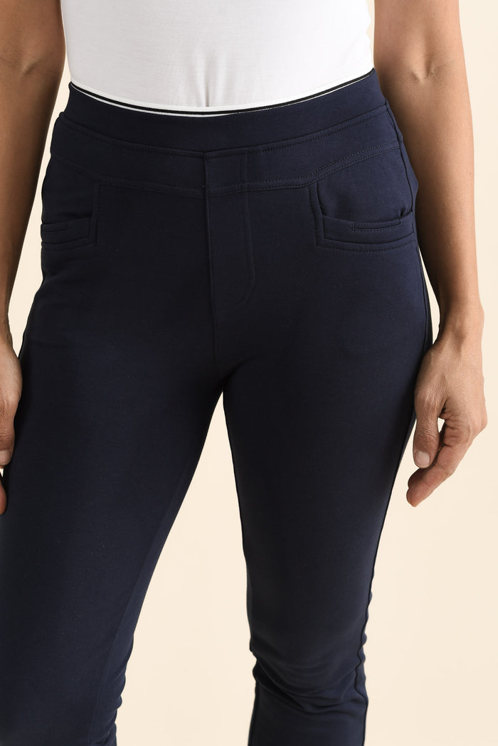 Jove Navy Cotton Stretch Pants,brunette model,Close up of outfit,alt text|model:Cara