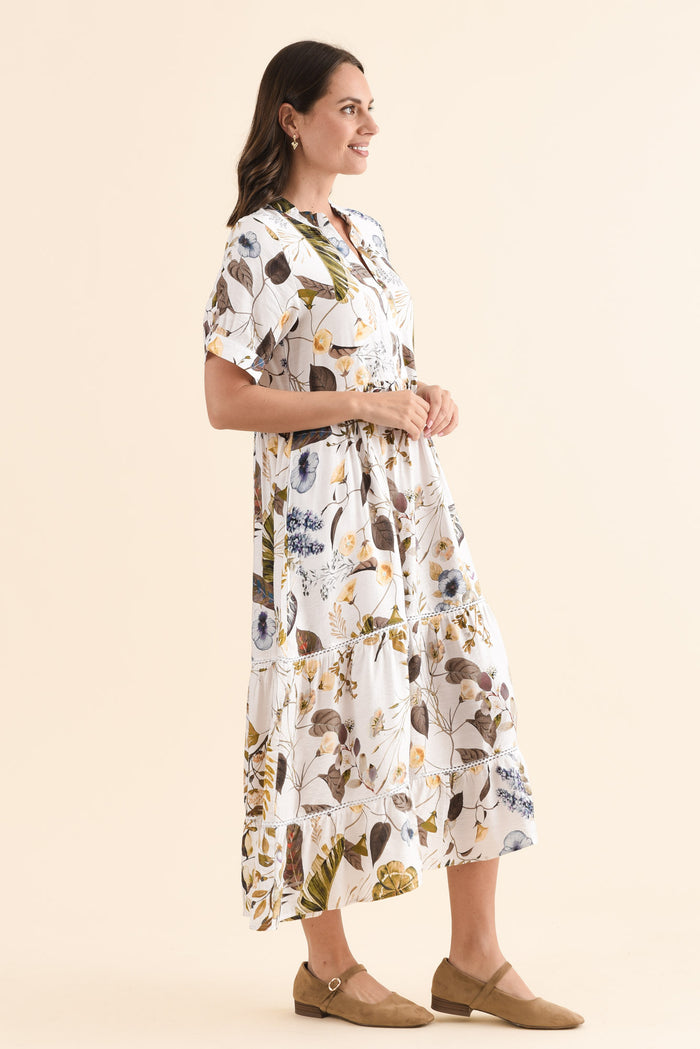 Keziah Green Garden Pocket Dress,Side,Brunette model,alt text|model:MJ
