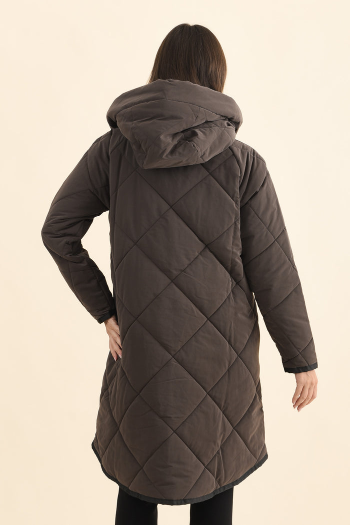 Koami Chocolate Quilted Hooded Coat,Brunette model,alt text|model:MJ