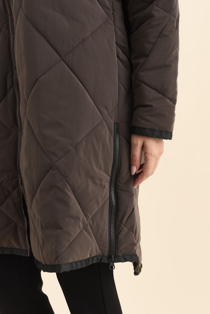 Koami Chocolate Quilted Hooded Coat,Brunette model,alt text|model:MJ
