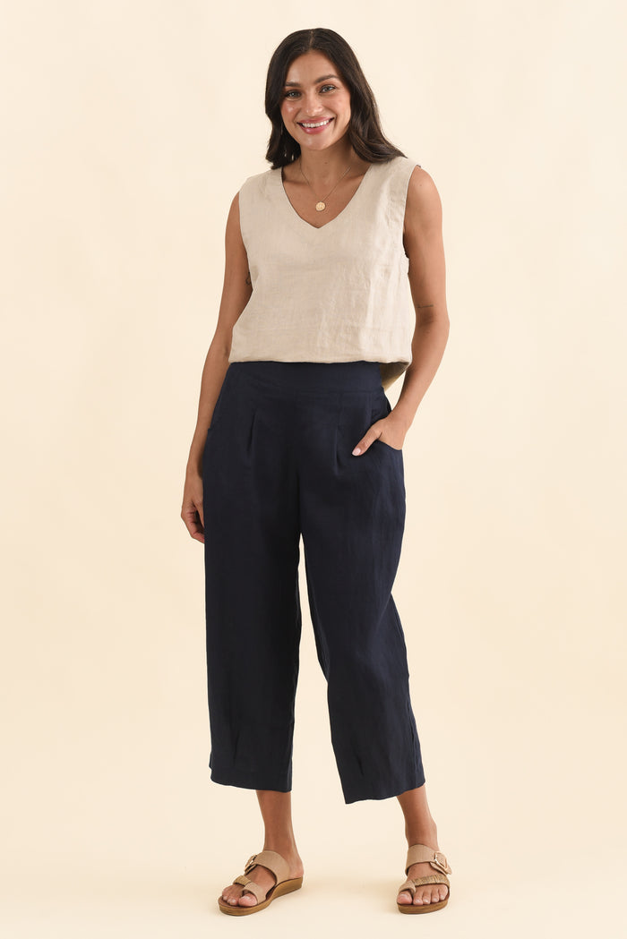 Lassie Navy Linen Barrel Pants,Brunette model,alt text|model:Brontie