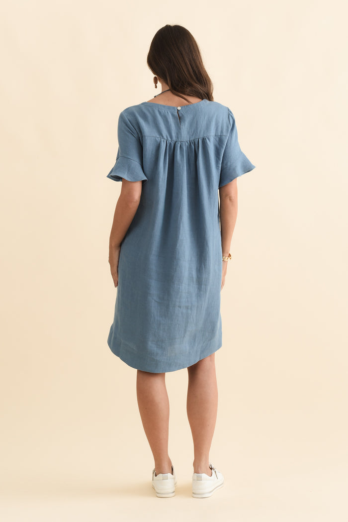 Lesley Blue Linen Flutter Sleeve Dress,Brunette model,alt text|model:MJ