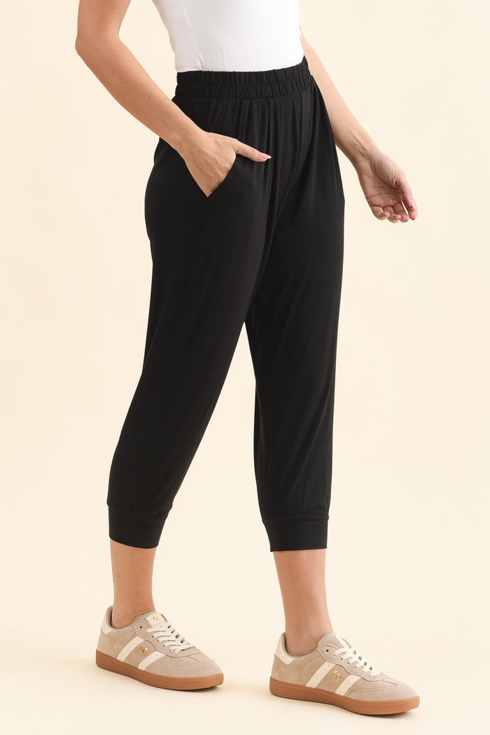 Louis Black Cropped Jogger Pants,Side,Brunette model,alt text|model:MJ