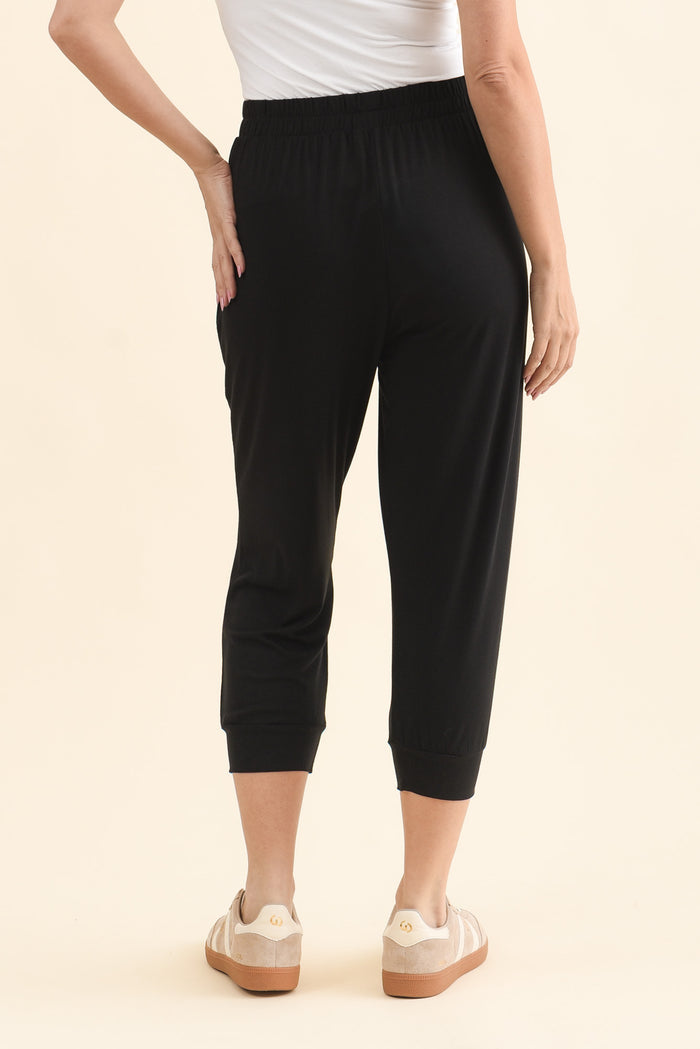 Louis Black Cropped Jogger Pants,Back,Brunette model,alt text|model:MJ