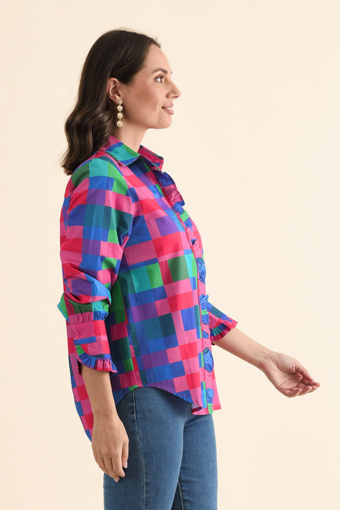 Lure Pink Gingham Cotton Poplin Shirt,brunette model,Side of Outfit,alt text|model:MJ