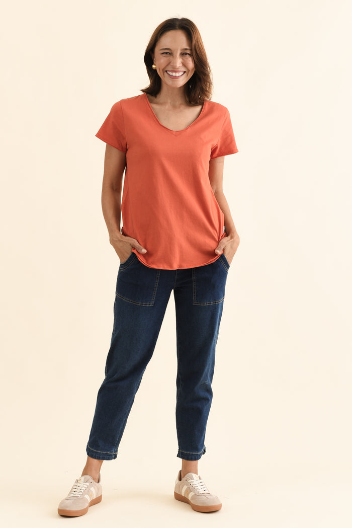 Maggie Orange Cotton Vee Tee,Full Body,Brunette model,alt text|model:Cara