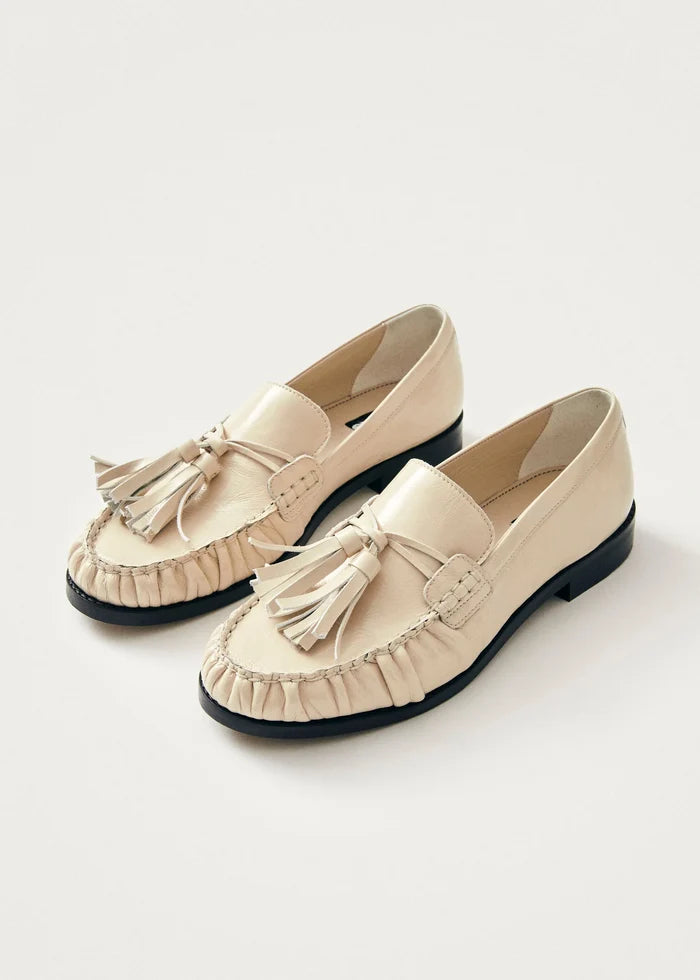 MARIETTA ONIX CREAM LEATHER LOAFERS