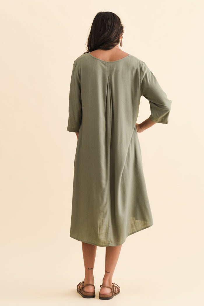 Marley Khaki Linen Blend Dress,Brunette model,alt text|model:Brontie