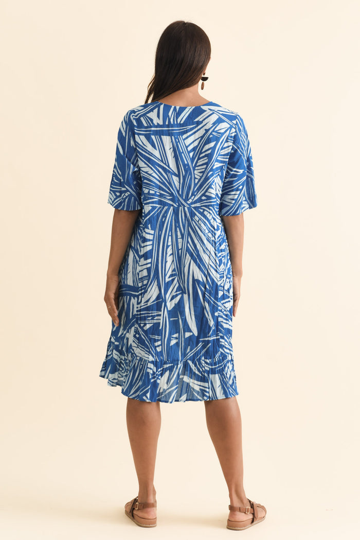 Mila Blue Leaf Crinkle Cotton Dress,Brunette model,alt text|model:Cara