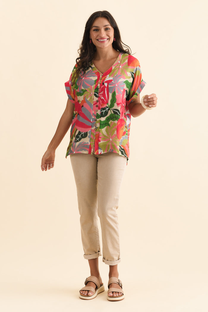 Miray Pink Hibiscus Button Top,Brunette model,alt text|model:Brontie