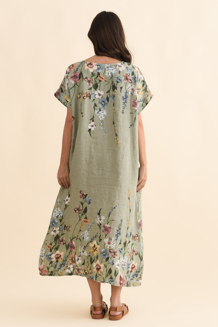 Morrison Sage Floral Linen Pocket Dress,Brunette model,alt text|model:MJ