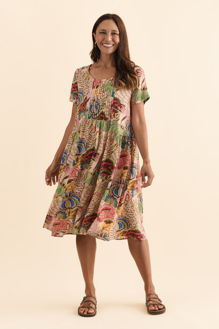 Murano Green Botanical Cotton Dress,Brunette model,alt text|model:Cara