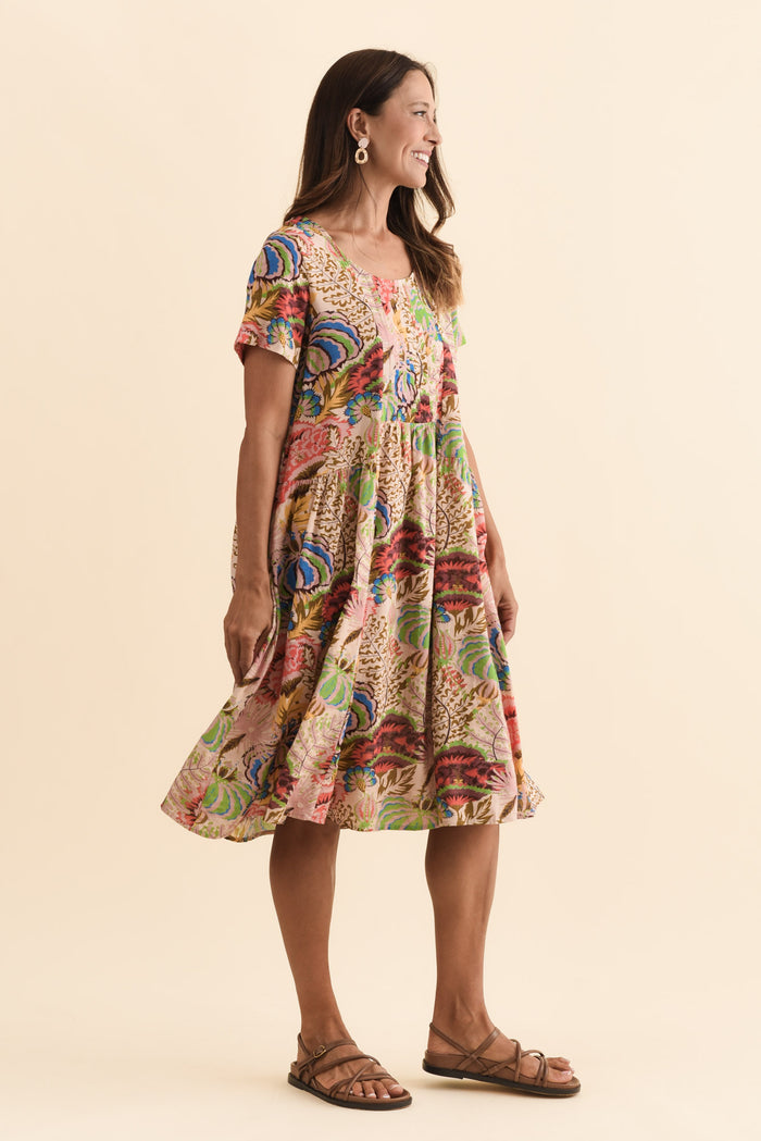 Murano Green Botanical Cotton Dress,Brunette model,alt text|model:Cara