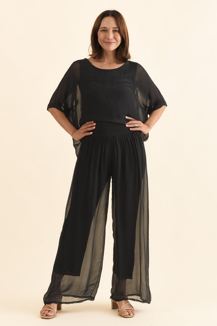 Myers Black Silk Layer Top,Full Body,Brunette model,alt text|model:Cara