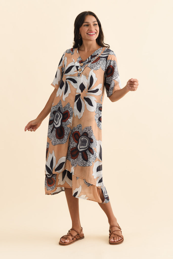 Nala Beige Flower Layers Dress,Brunette model,alt text|model:Brontie