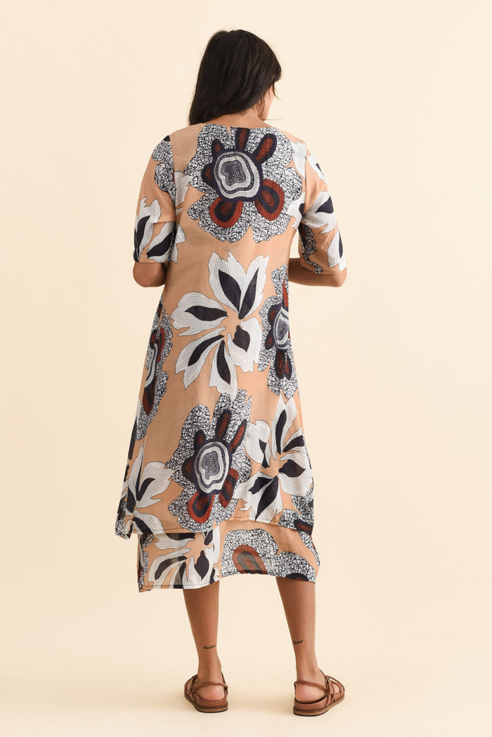 Nala Beige Flower Layers Dress,Brunette model,alt text|model:Brontie