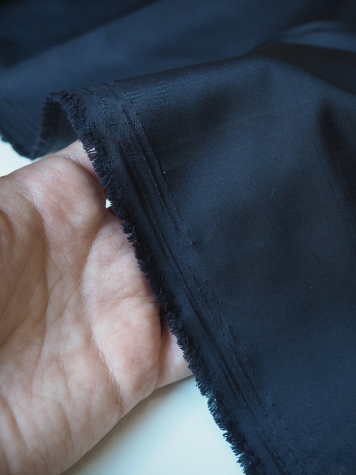 Navy Polyester Lining