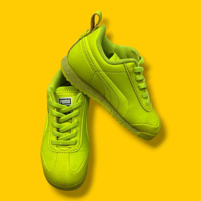 Neon Puma Sneaker, 7