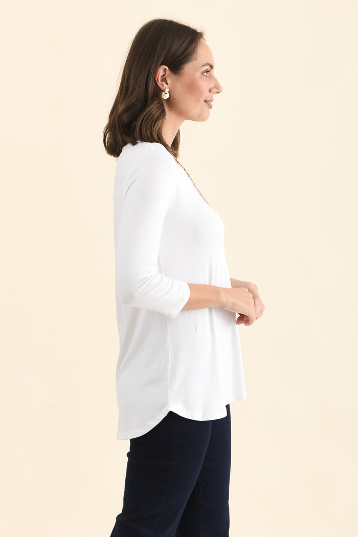 Nicky White 3/4 Sleeve Top,Side,Brunette model,alt text|model:MJ