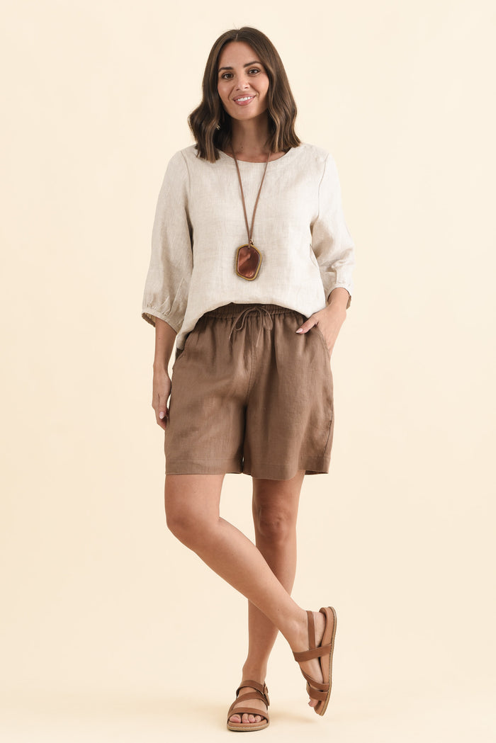 Nirah Mocha Linen Pocket Shorts,Brunette model,alt text|model:MJ