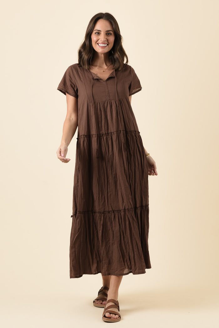 Nona Chocolate Crinkle Cotton Maxi Dress,Brunette model,alt text|model:MJ