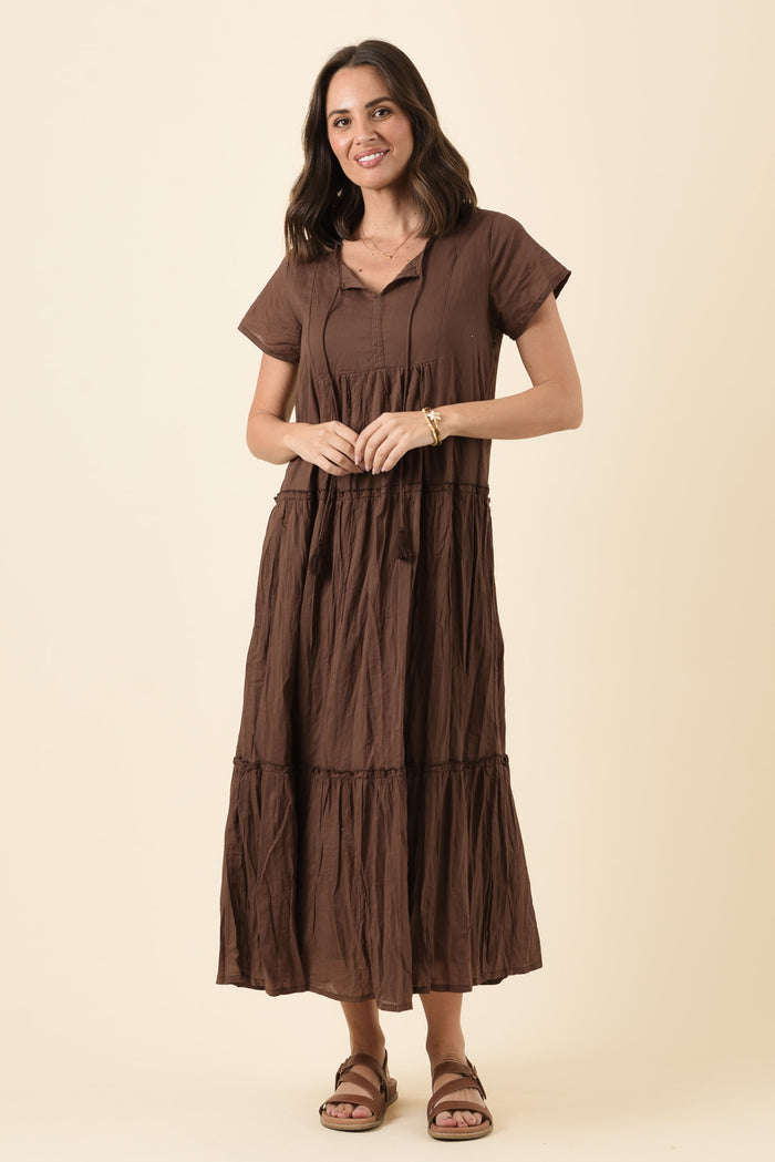 Nona Chocolate Crinkle Cotton Maxi Dress,Brunette model,alt text|model:MJ