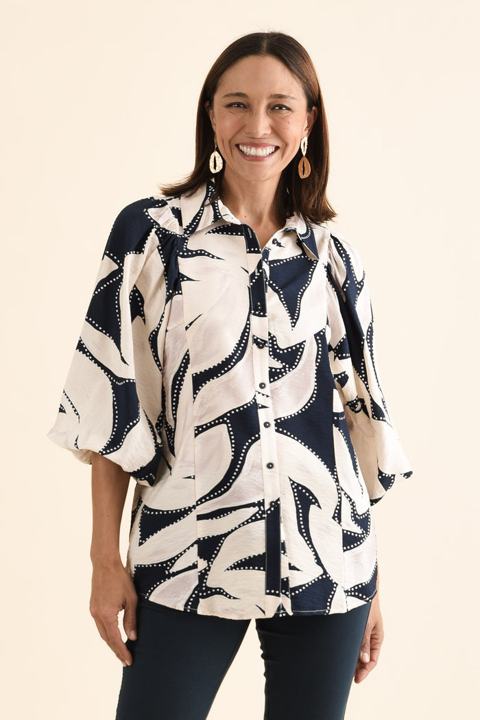 Nova Navy Floral Collared Shirt,brunette model,Front of Outfit,alt text|model:Cara