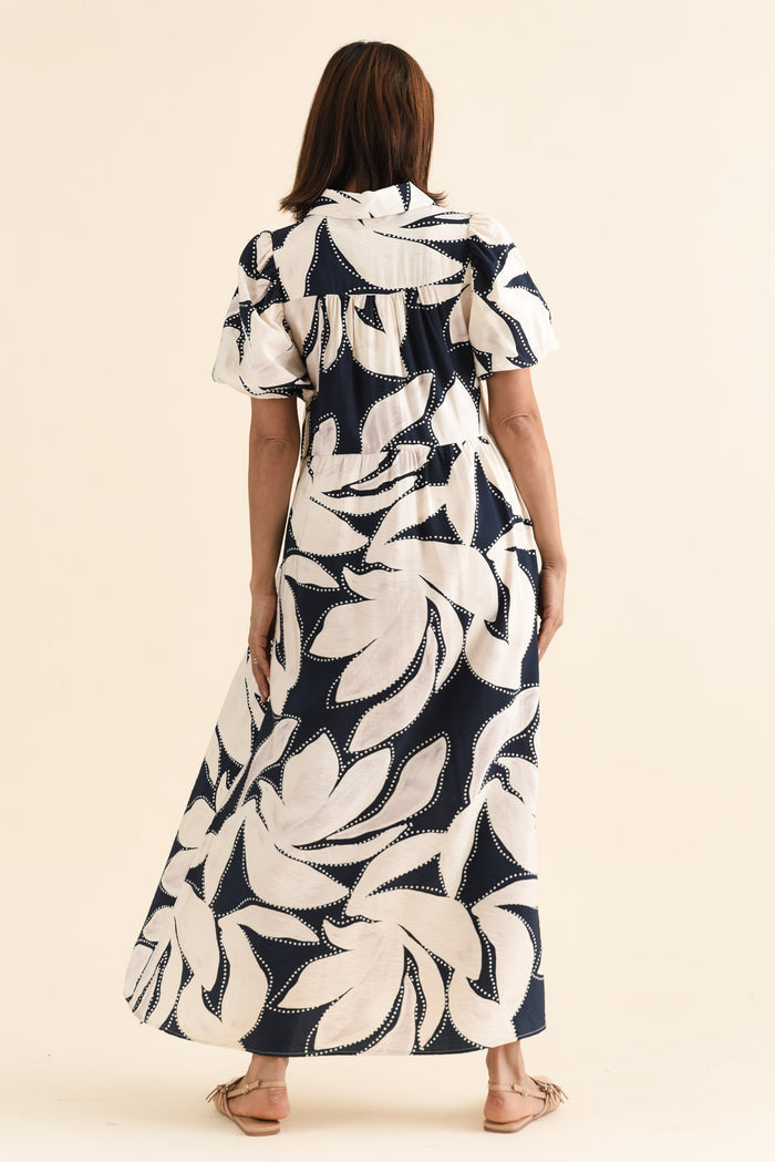 Nova Navy Floral Shirt Dress,brunette model,Back of Outfit,alt text|model:Cara