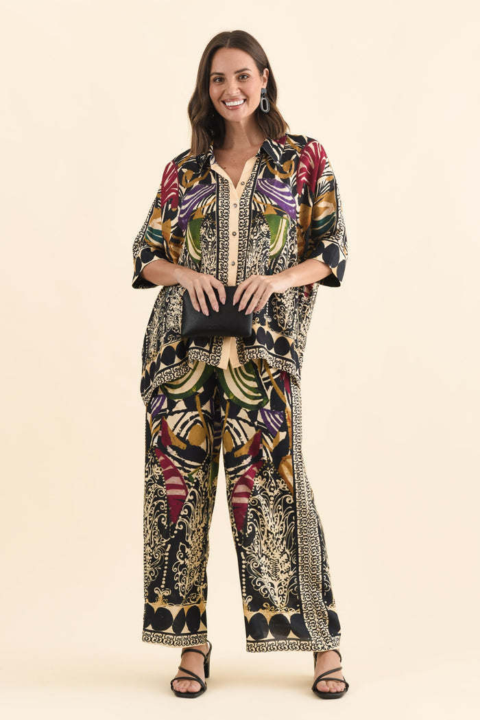 Odia Green Mosaic Wide Leg Pants,Brunette model,alt text|model:MJ