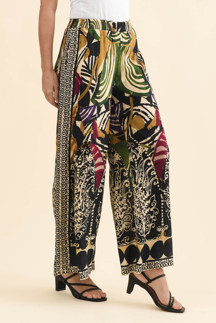 Odia Green Mosaic Wide Leg Pants,Brunette model,alt text|model:MJ