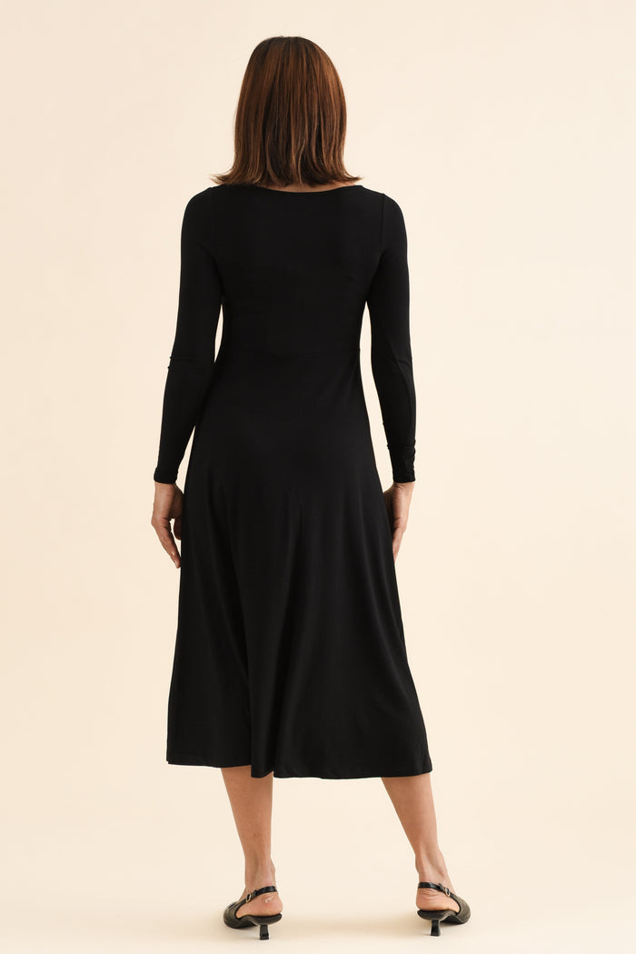 Olivia Black Bamboo Sleeved Dress,Back,Brunette model,alt text|model:Cara