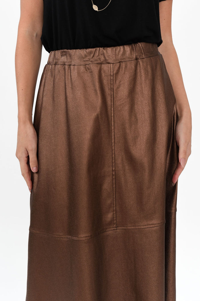 Oriel Bronze Faux Leather Midi Skirt,Brunette model,alt text|model:MJ