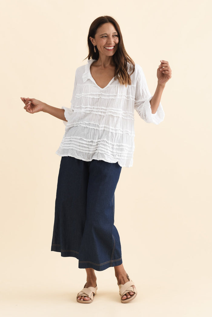 Palmer White Cotton Long Sleeve Top,Brunette model,alt text|model:Cara