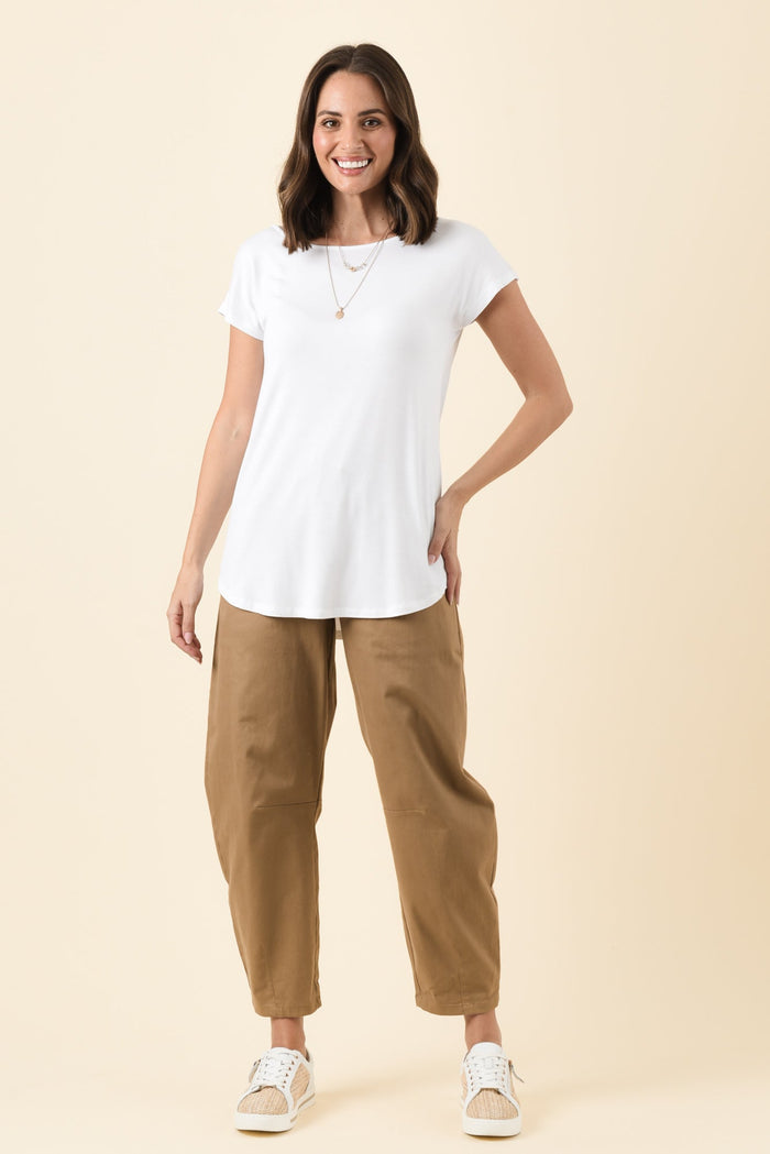 Pia White Bamboo Boatneck Tee,Brunette model,alt text|model:MJ
