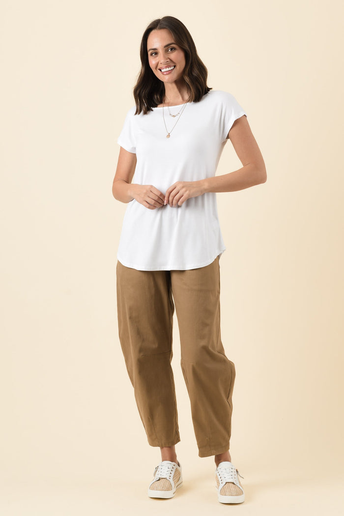 Pia White Bamboo Boatneck Tee,Brunette model,alt text|model:MJ