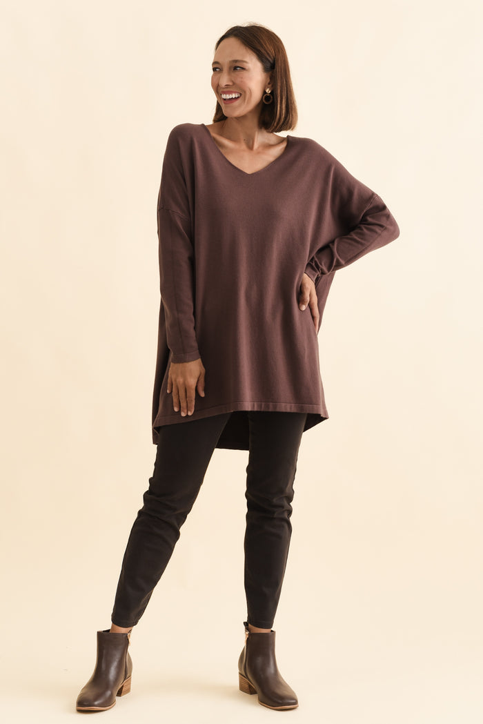 Piper Brown V Neck Knit Jumper,Brunette model,alt text|model:Cara