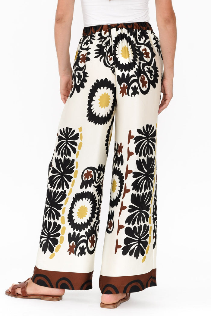 Plato Cream Abstract Wide Leg Pants,Brunette model,alt text|model:Johanna